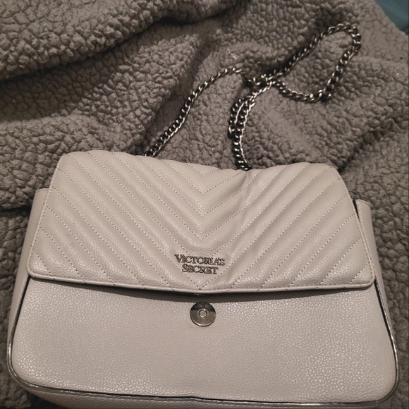 Victoria's Secret Handbags - Victoria Secrets Crossbody/Shoulder Purse